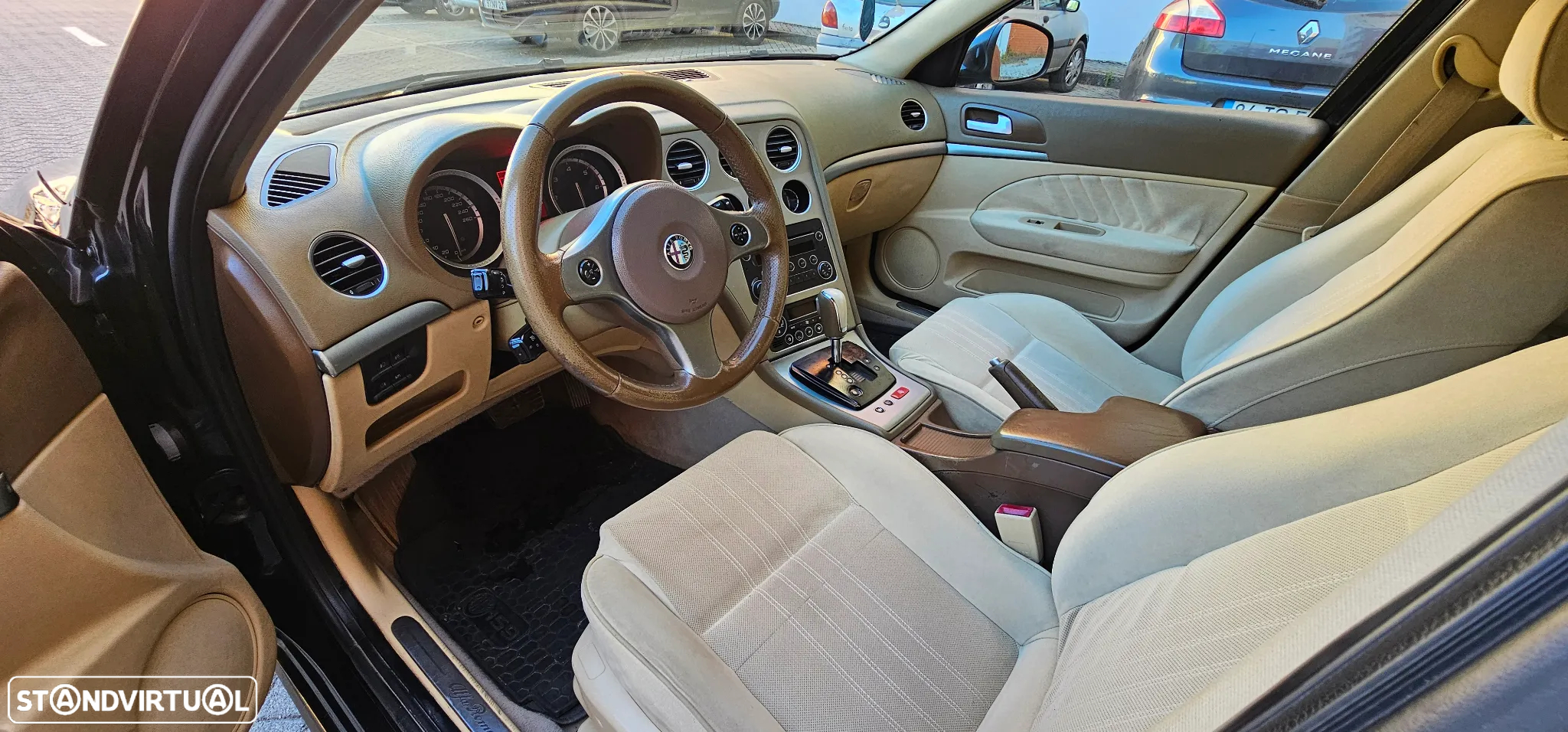 Alfa Romeo 159 Sportwagon 1.9 JTDm 16V Q-Tronic Sportiva - 12