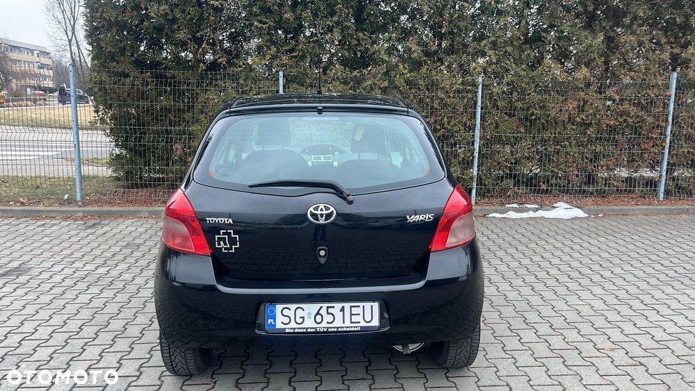 Toyota Yaris 1.0 VVT-i Style - 5
