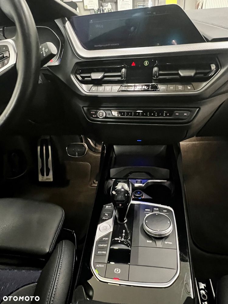 BMW Seria 1 118i M Sport - 25