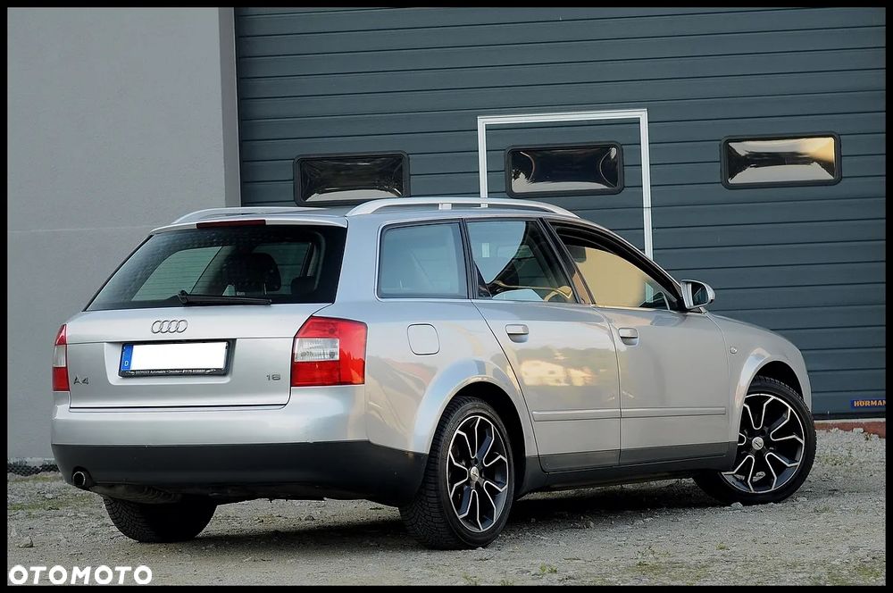 Audi A4 Avant - 19