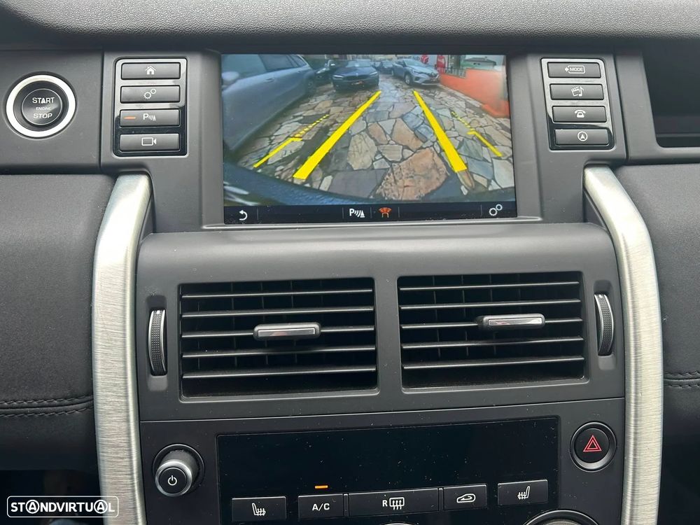 Land Rover Discovery Sport TD4 Aut. HSE - 35