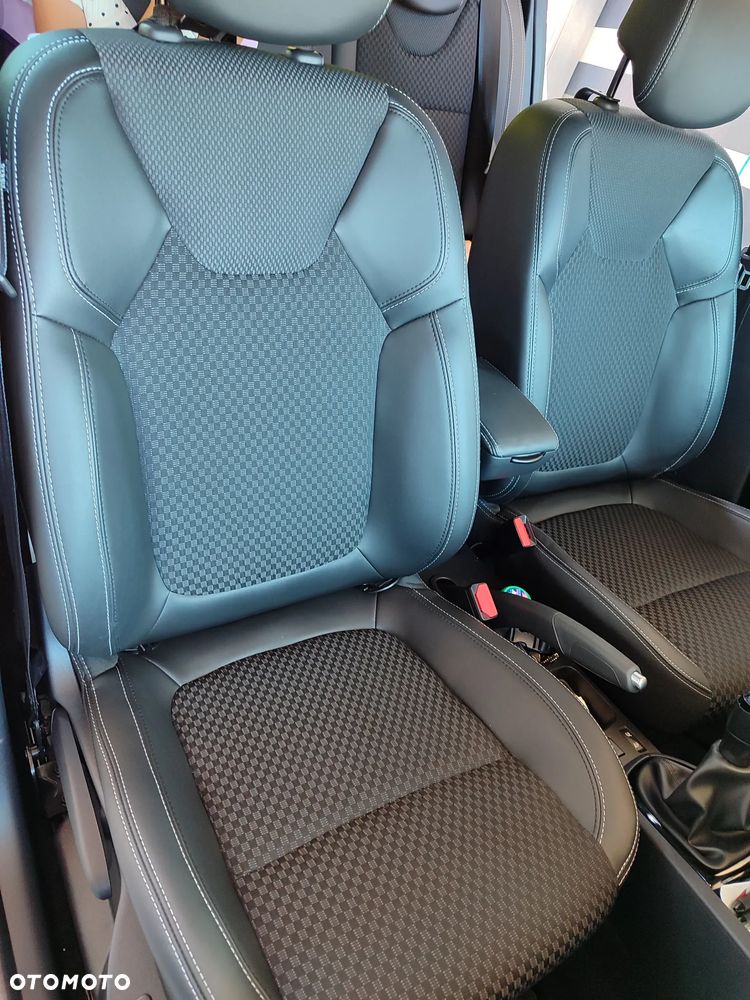 Renault Clio 0.9 Energy TCe Intens+ - 12