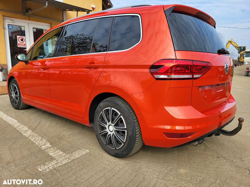 Volkswagen Touran 2.0 TDI Highline - 7