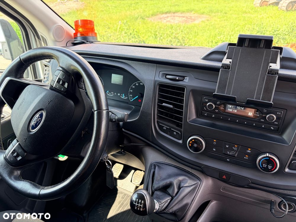 Ford Transit 350 - 8