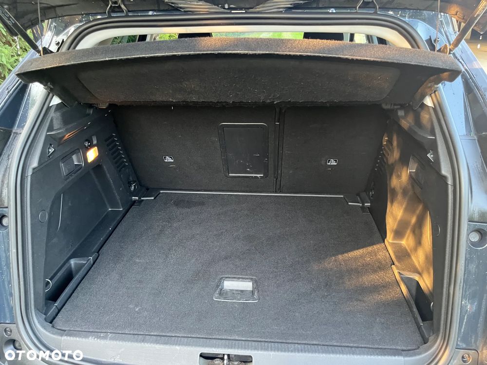 Peugeot 3008 1.2 PureTech Active Pack S&S EAT8 - 8