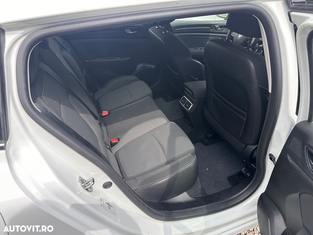 Renault Megane BLUE dCi 115 BUSINESS EDITION - 13
