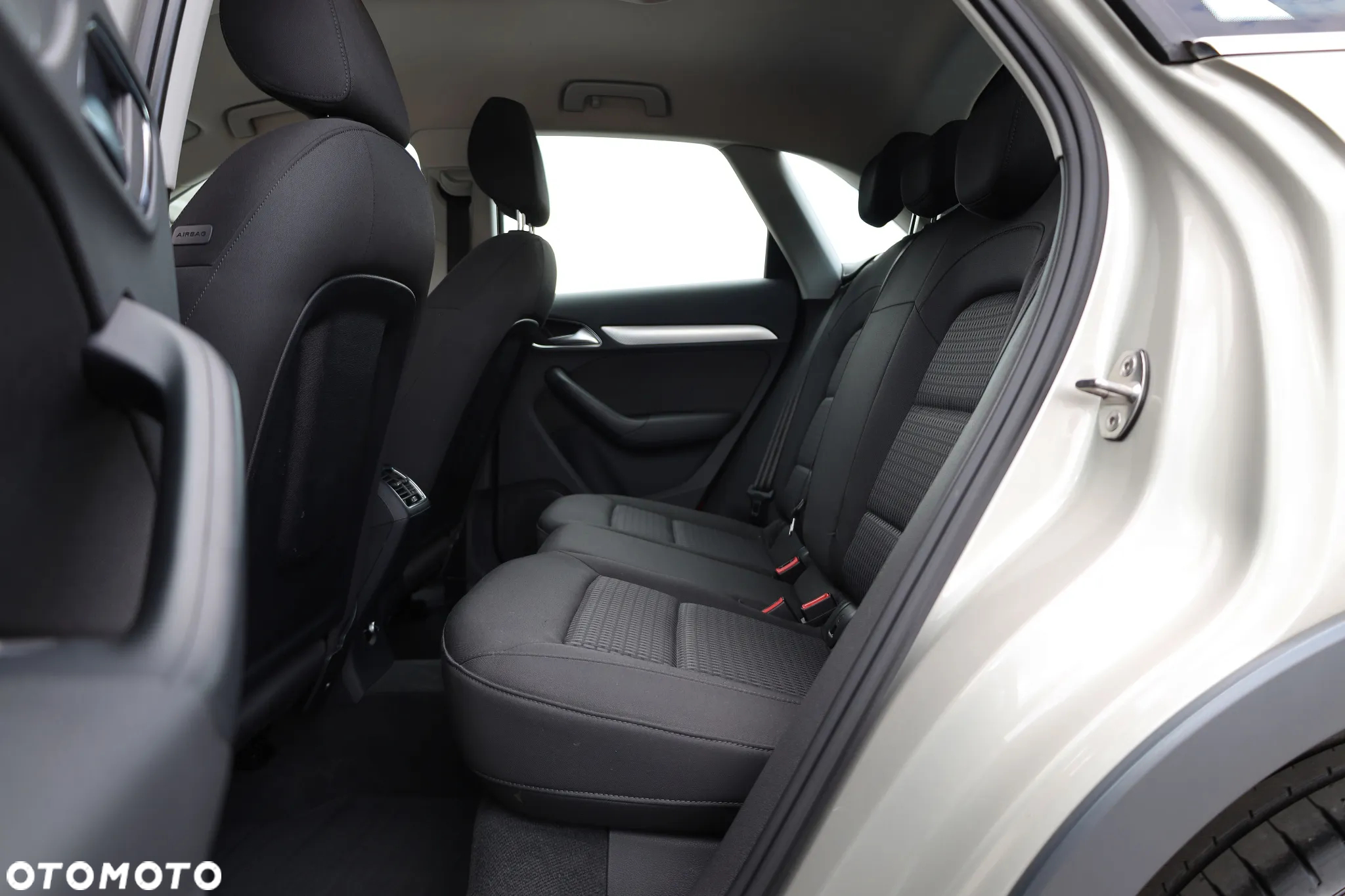 Audi Q3 1.4 TFSI CoD ultra Design S tronic - 22