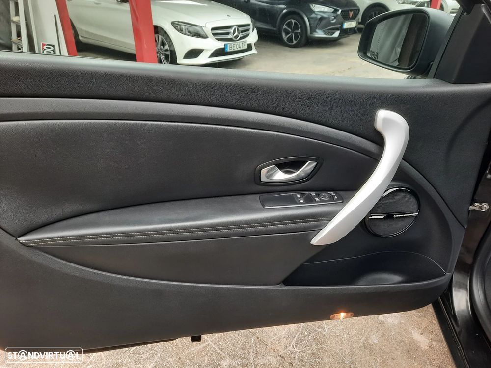 Renault Mégane Coupe 1.5 dCi Bose Edition CO2 Champion - 20