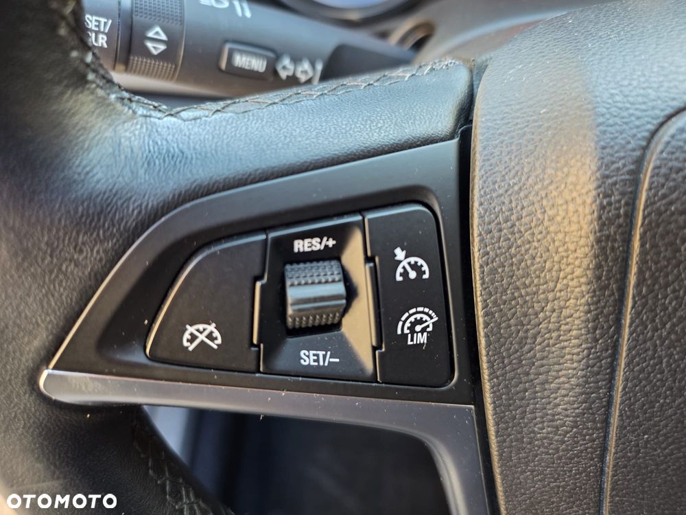 Opel Astra 1.6 CDTI DPF ecoFLEX TourerStart/Stop Edition - 18