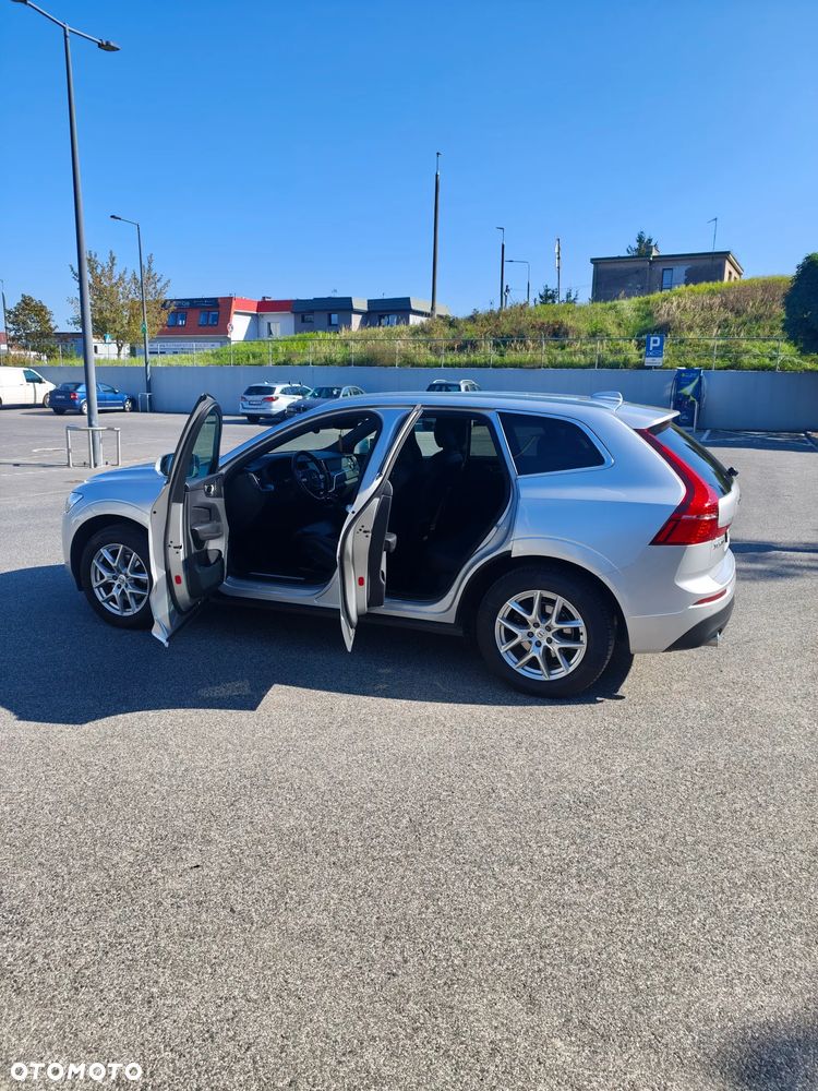 Volvo XC 60 - 8