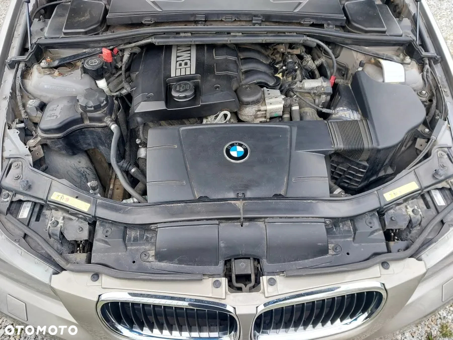 BMW Seria 3 - 29