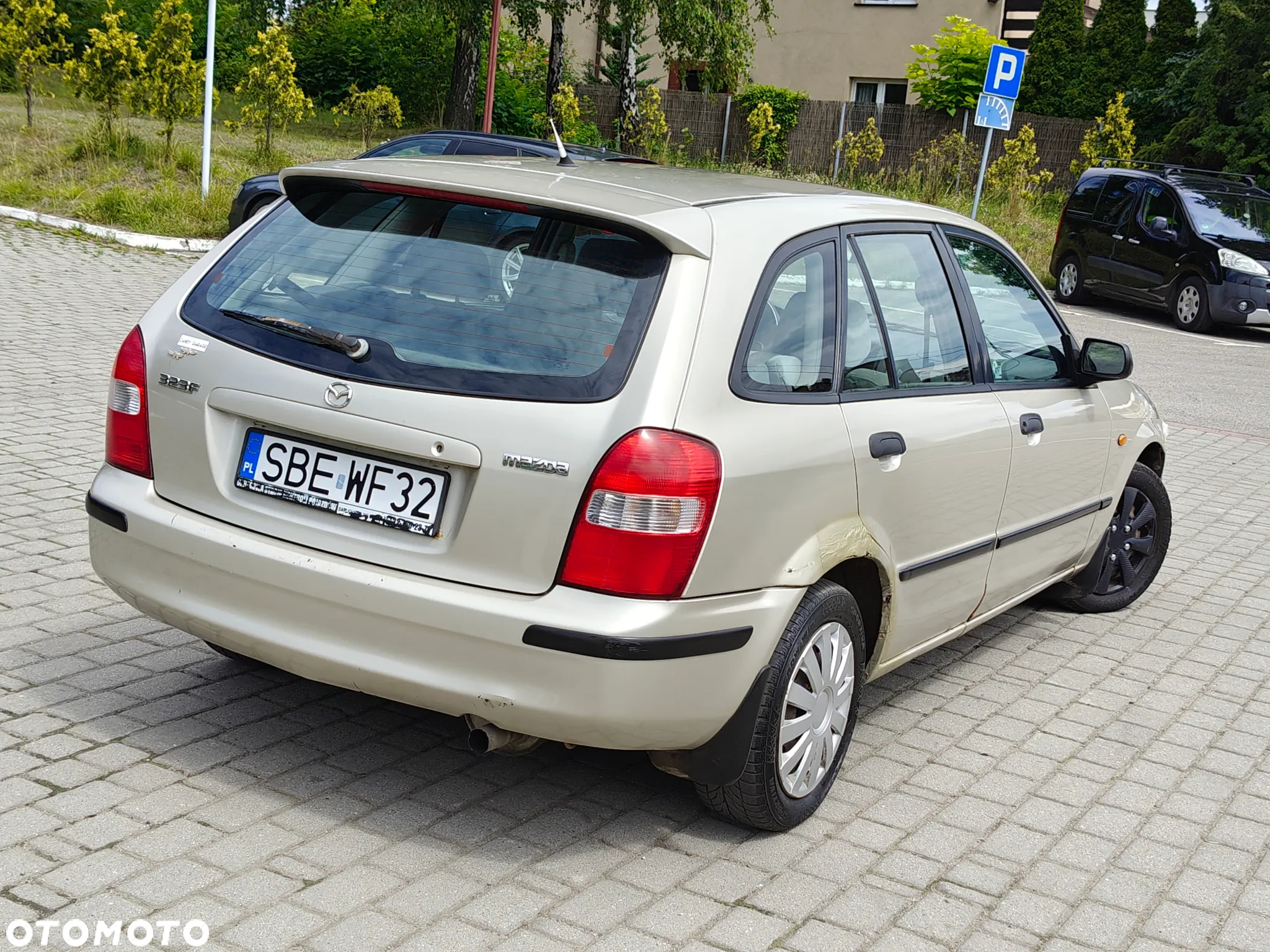 Mazda 323F 1.5 Exclusive - 2