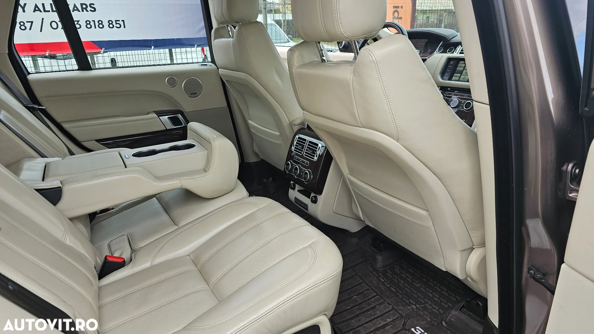 Land Rover Range Rover Vogue - 8