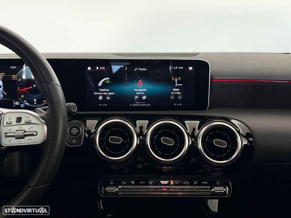 Mercedes-Benz A 180 7G-DCT AMG Line Advanced Plus - 22