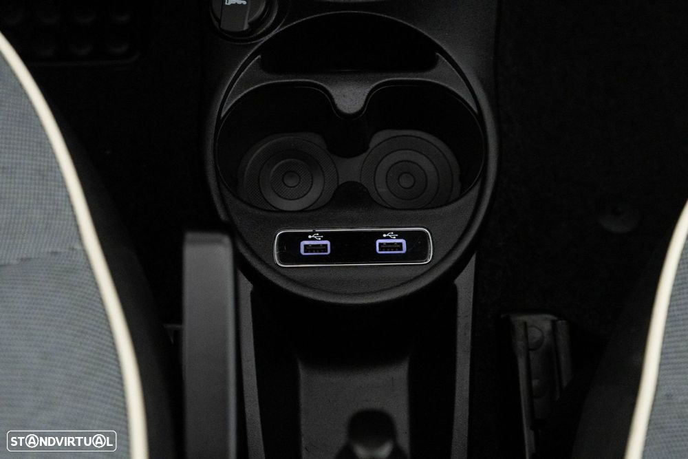 Fiat 500C 1.0 Hybrid Lounge - 19