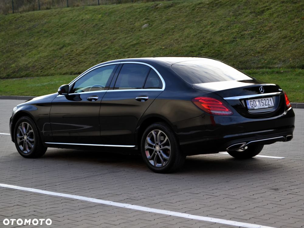 Mercedes-Benz Klasa C 200 4-Matic 9G-TRONIC - 4