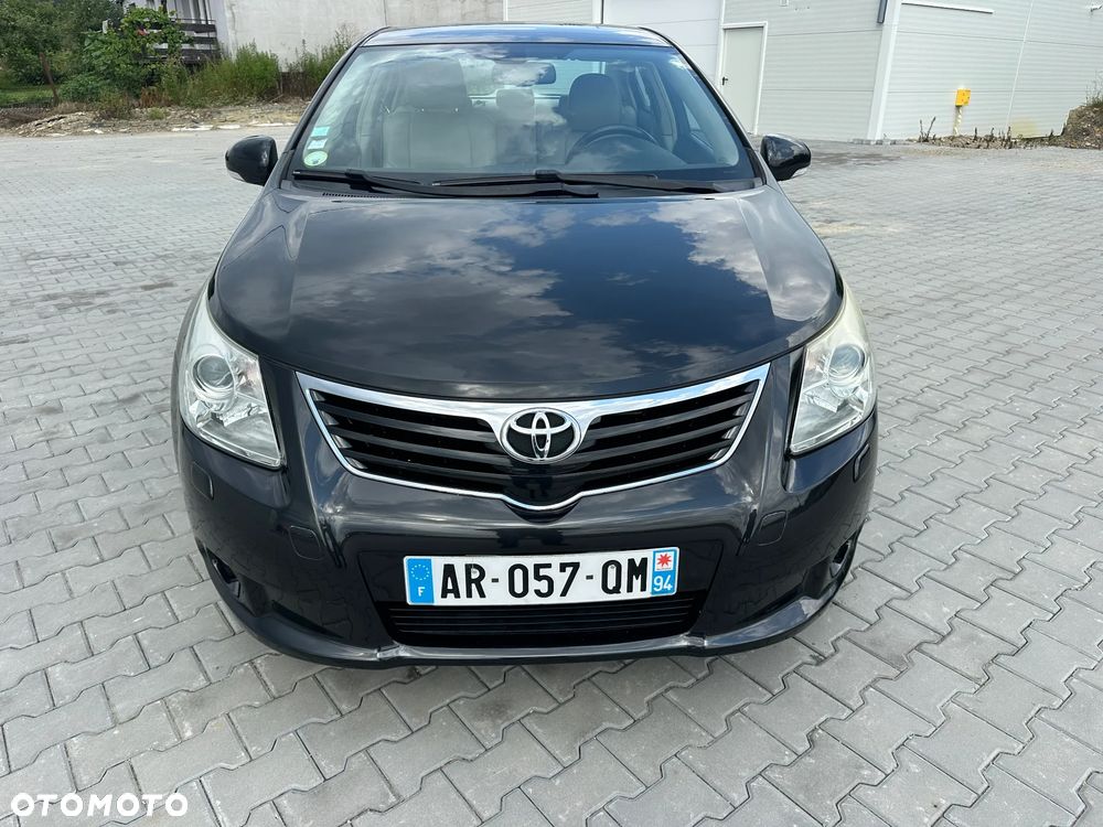 Toyota Avensis 2.2 D-4D Life - 3