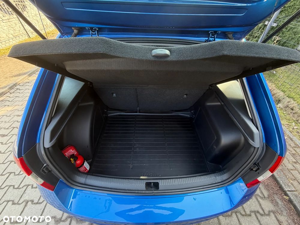 Skoda RAPID 1.2 TSI Style - 20