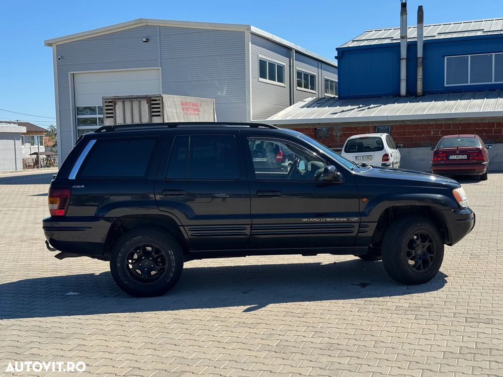 Jeep Grand Cherokee - 6