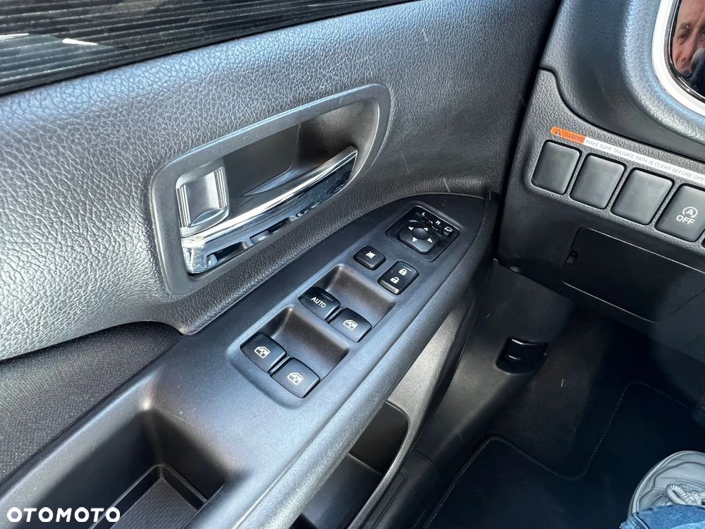 Mitsubishi Outlander 2.0 2WD CVT Diamant Edition+ - 15