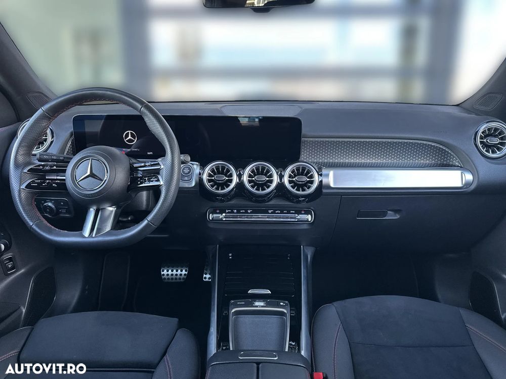 Mercedes-Benz GLB 220 4MATIC MHEV Aut. - 11