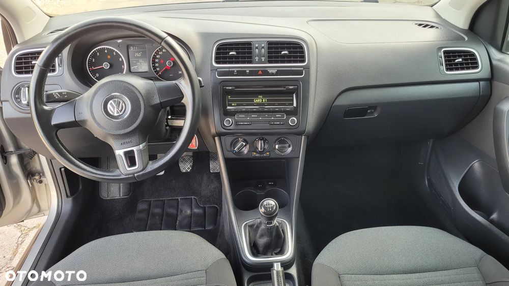 Volkswagen Polo Cross - 10