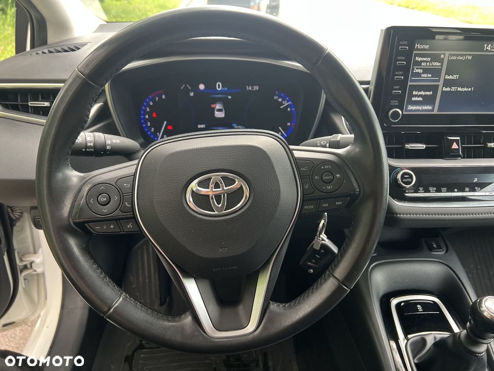 Toyota Corolla - 16
