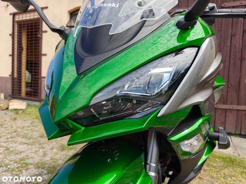 Kawasaki Ninja 1000 SX - 8
