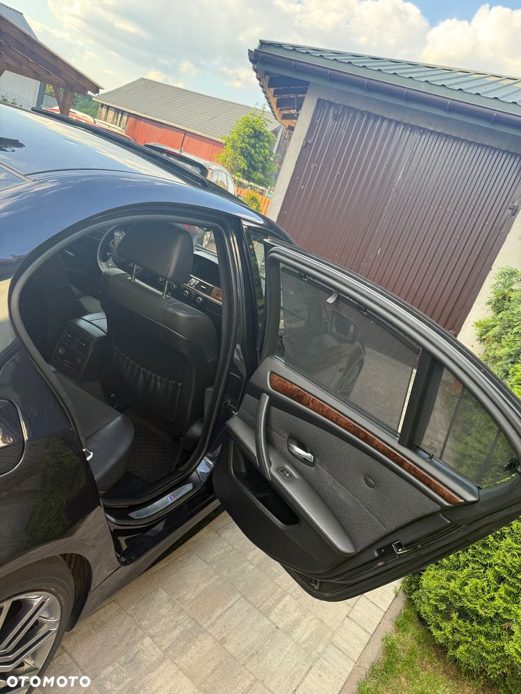 BMW Seria 5 530i - 10