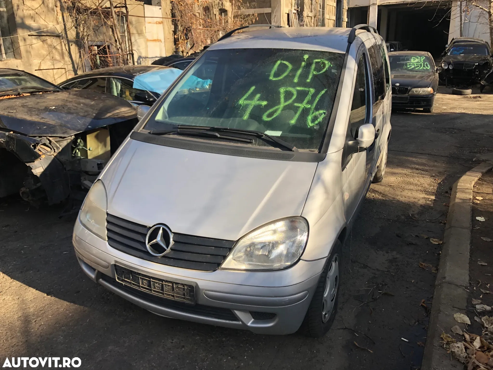 Bara fata Mercedes Benz Vaneo 2004 gri argintiu - 4