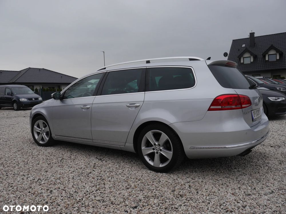 Volkswagen Passat 2.0 TDI BlueMotion Technology Highline - 16