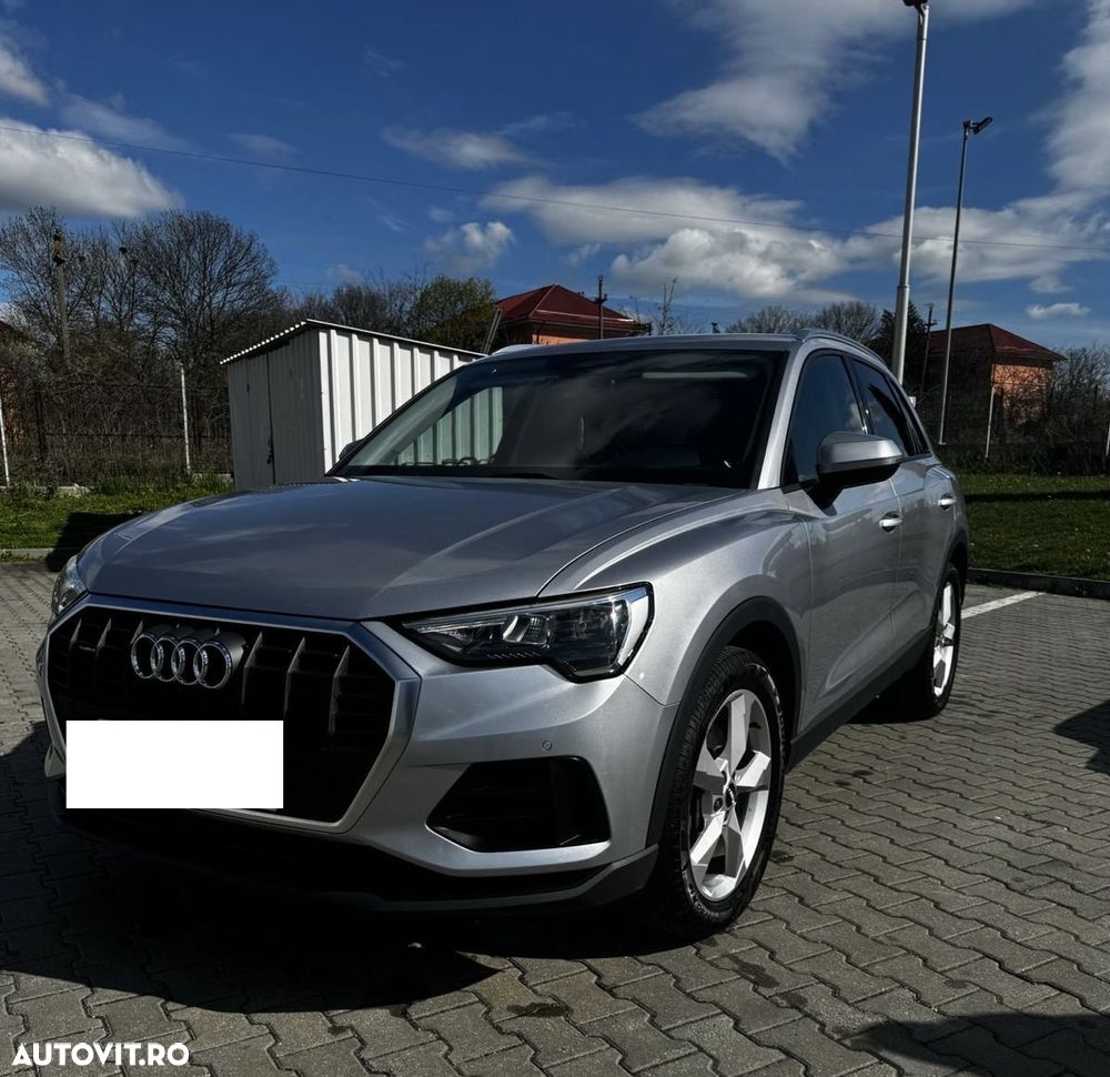 Audi Q3 2.0 40 TDI quattro S tronic Basic - 2