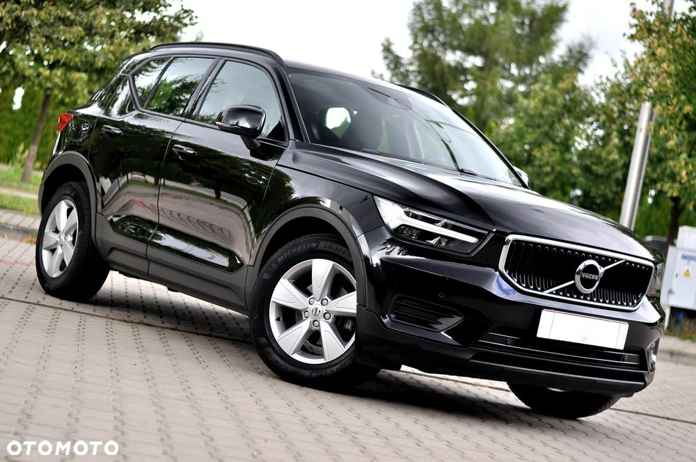 Volvo XC 40 T2 Momentum Pro - 9