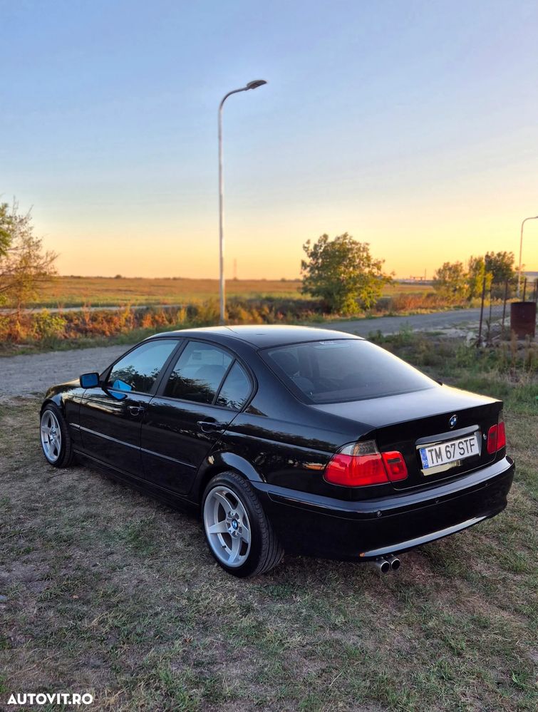 BMW Seria 3 318i - 5