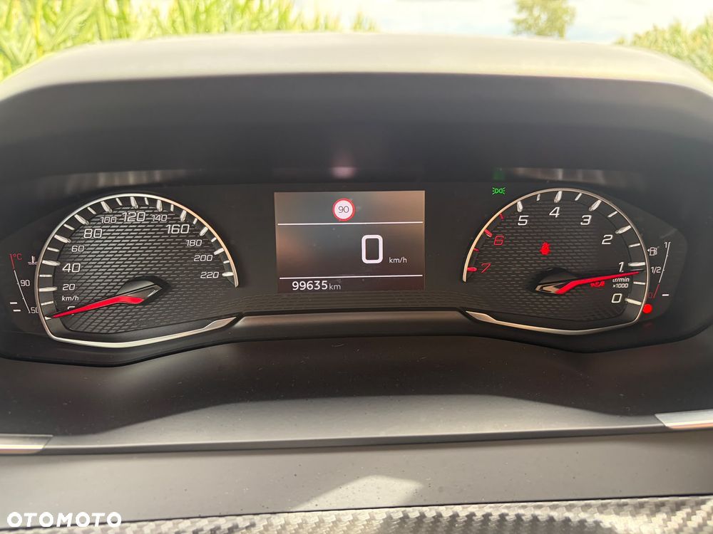 Peugeot 2008 PureTech 100 Active - 14