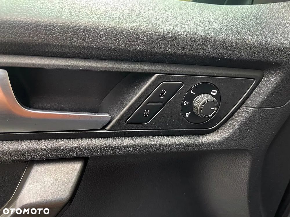 Volkswagen Caddy 2.0 TDI Highline - 21