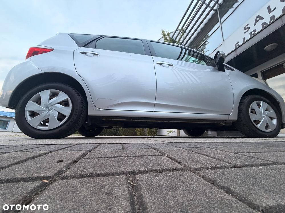 Toyota Verso S 1.33 VVT-i Comfort - 14