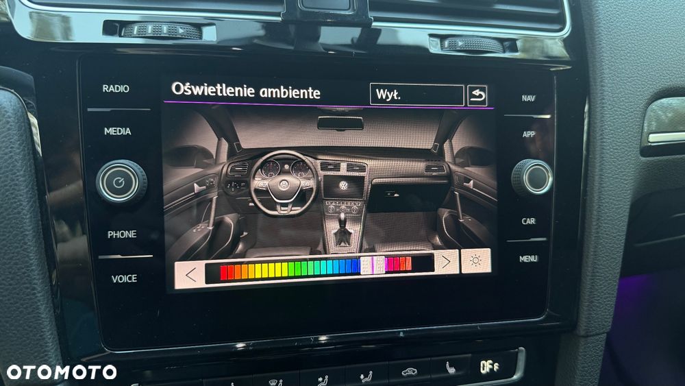 Volkswagen Golf 2.0 TSI 4Mot R DSG - 23