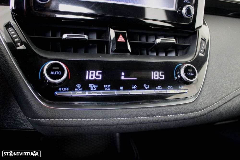 Toyota Corolla 1.8 Hybrid Comfort+P.Sport - 27