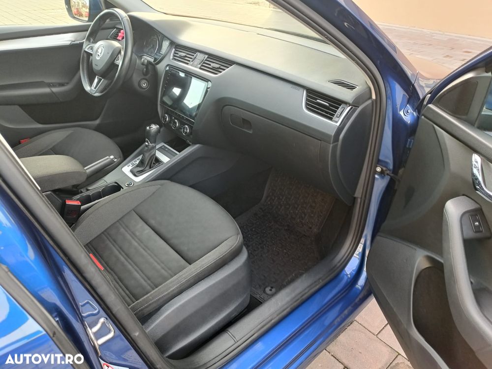 Skoda Octavia 1.4 TSI DSG Ambition - 12