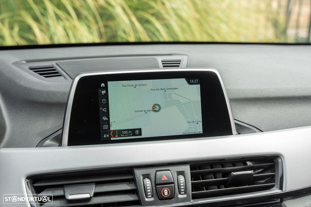 BMW X1 18 d sDrive Auto - 13