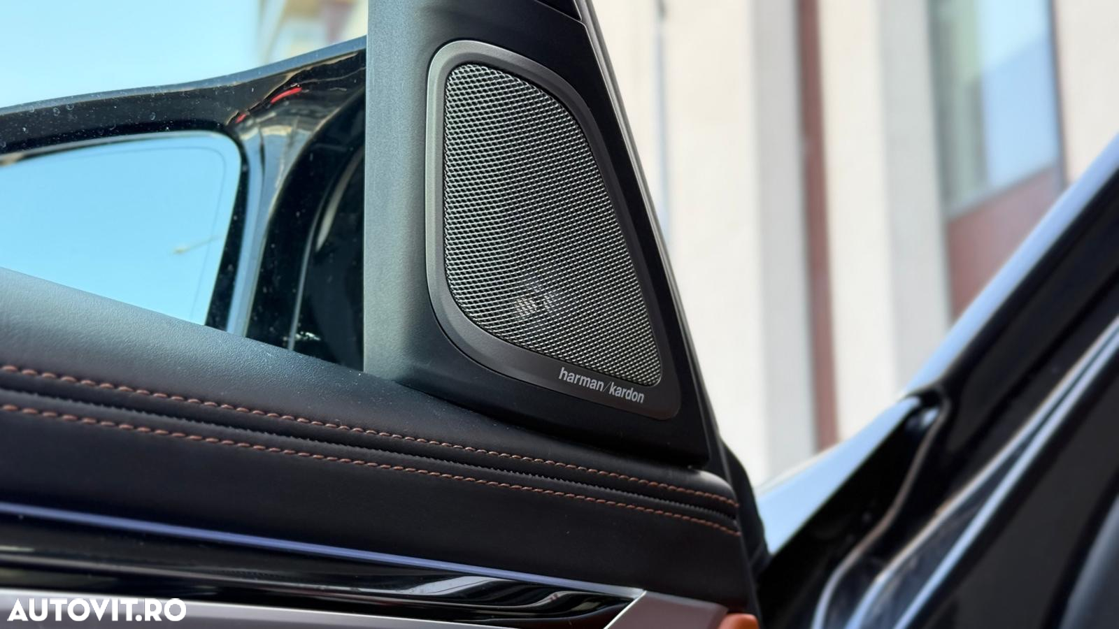 BMW Seria 7 730d xDrive MHEV - 15