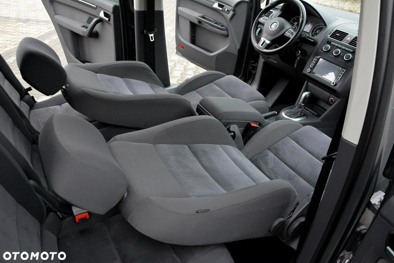 Volkswagen Touran 2.0 TDI DSG Freestyle - 19