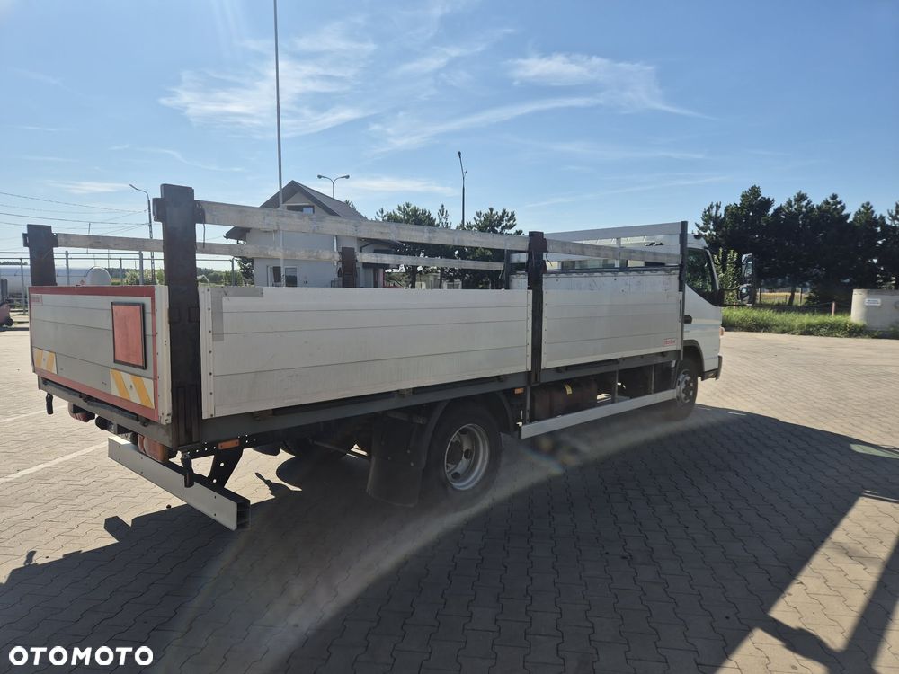 FUSO CANTER - 4