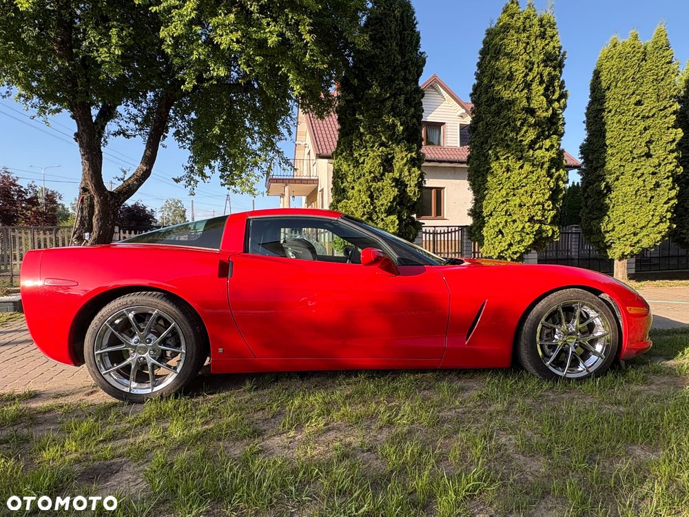 Chevrolet Corvette - 6