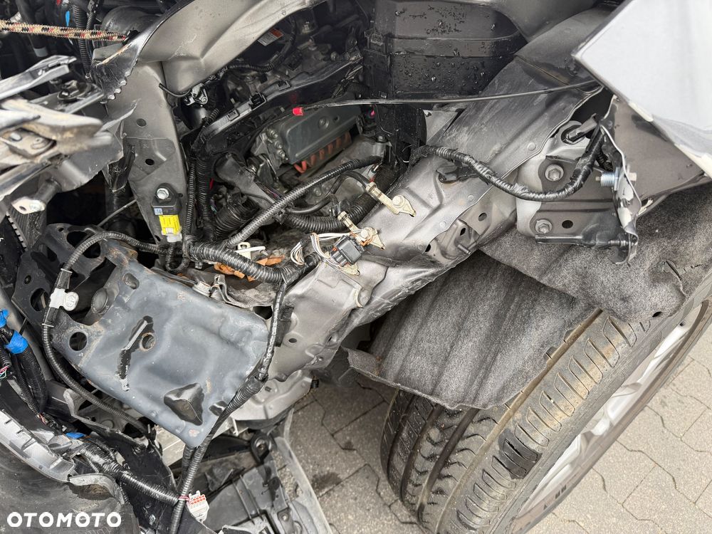Toyota RAV4 - 10