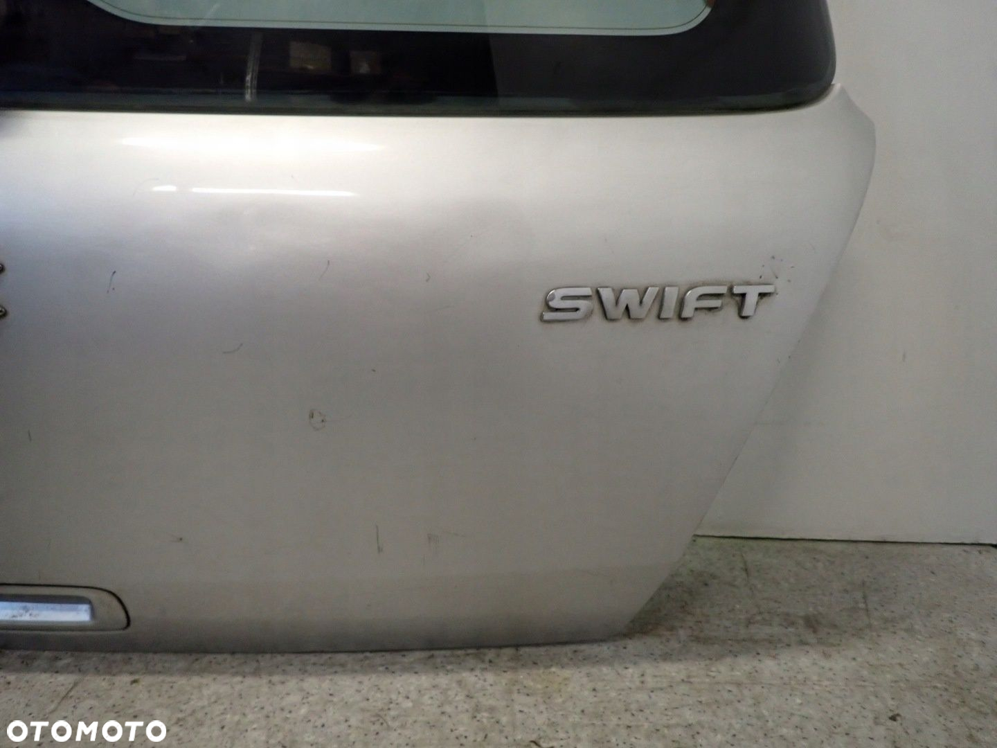 SUZUKI SWIFT MK6 04-09 KLAPA BAGAŻNIKA SZYBA TYLNA - 12