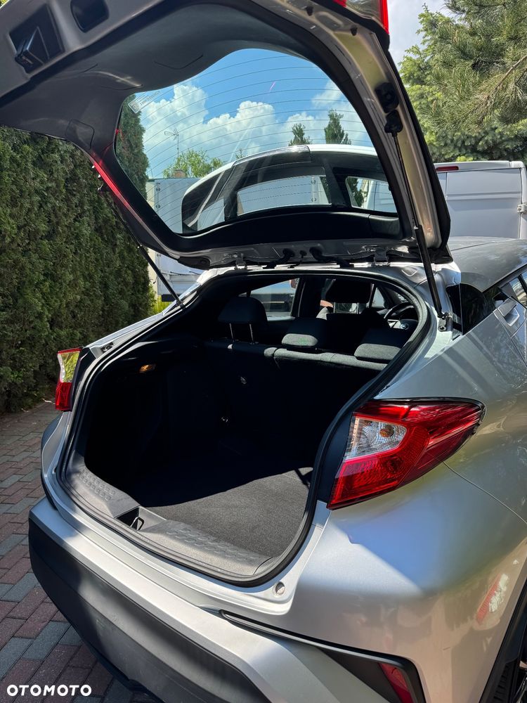 Toyota C-HR - 9