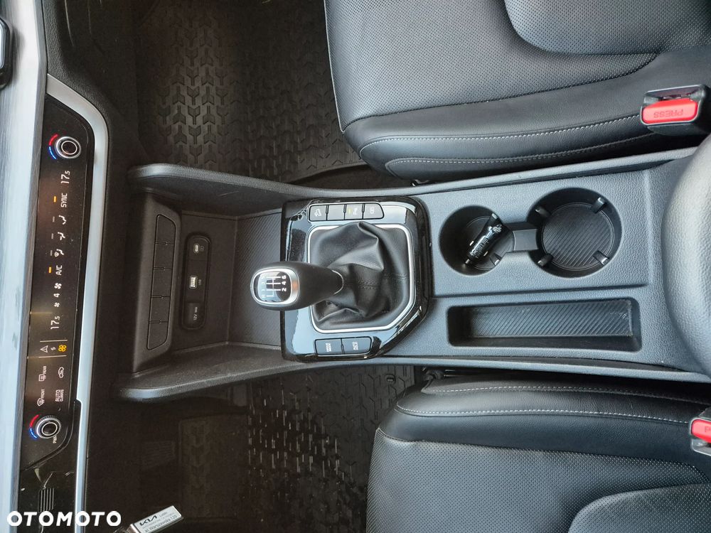 Kia Sportage 1.6 T-GDI 2WD Eco-Dynamics+ (48V M-H) Spirit - 15