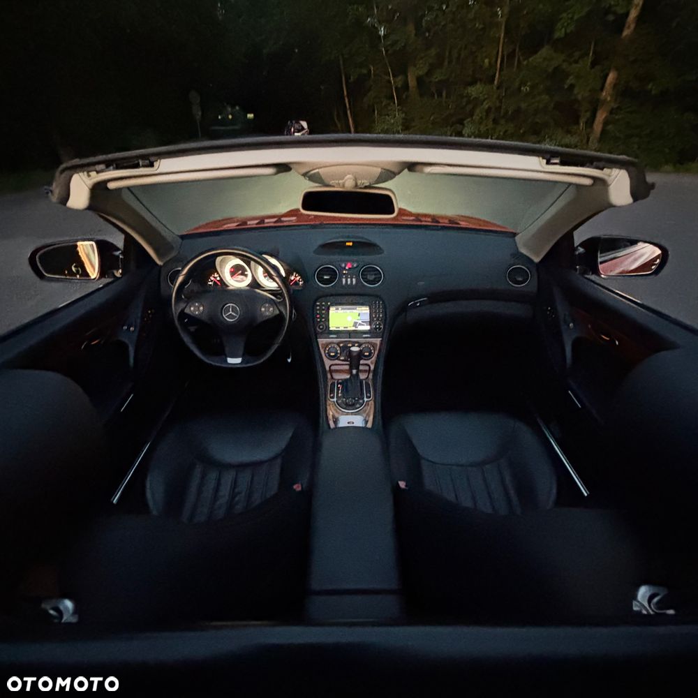 Mercedes-Benz SL - 38